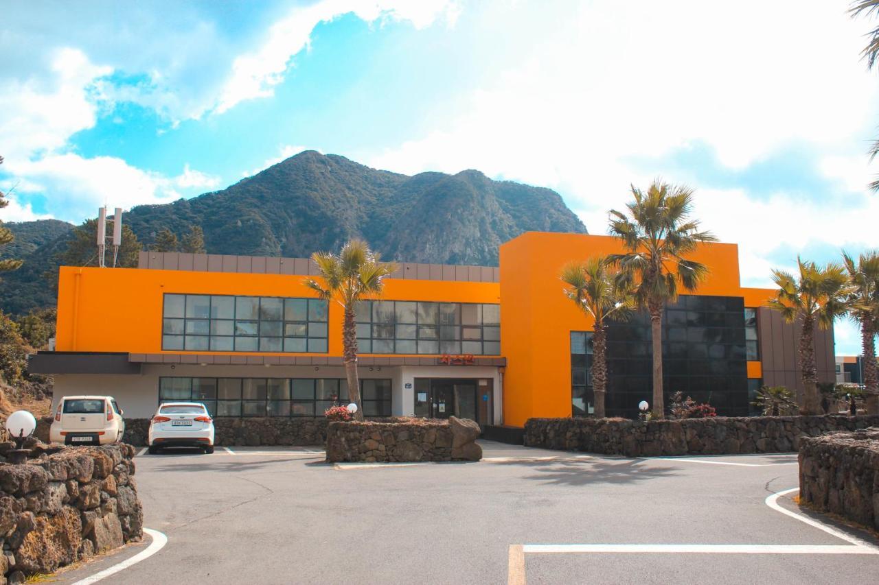 Dammora Resort Seogwipo Exterior photo